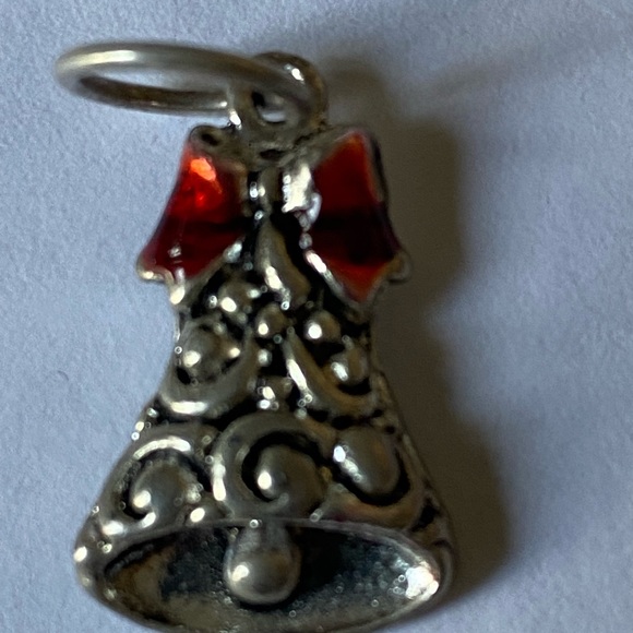 Christmas Charms, Tree, Bell, Wreath, Santa, NO markings for Sterling or 925 !! - Picture 5 of 8